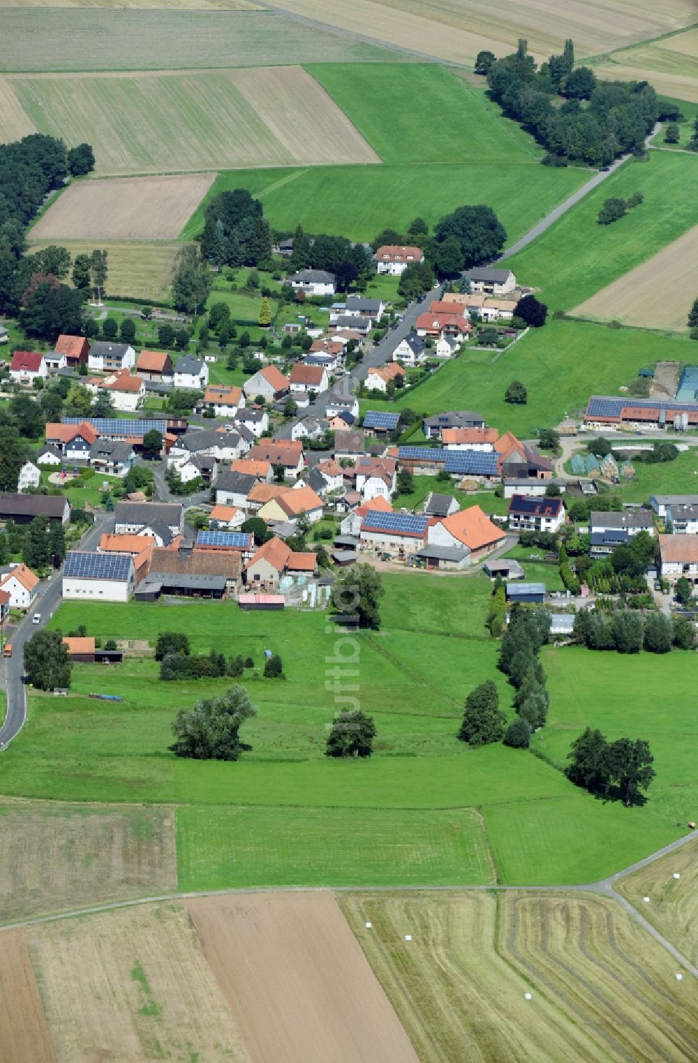 Luftaufnahme Schwabenrod - Dorf - Ansicht in Schwabenrod im Bundesland Hessen, Deutschland