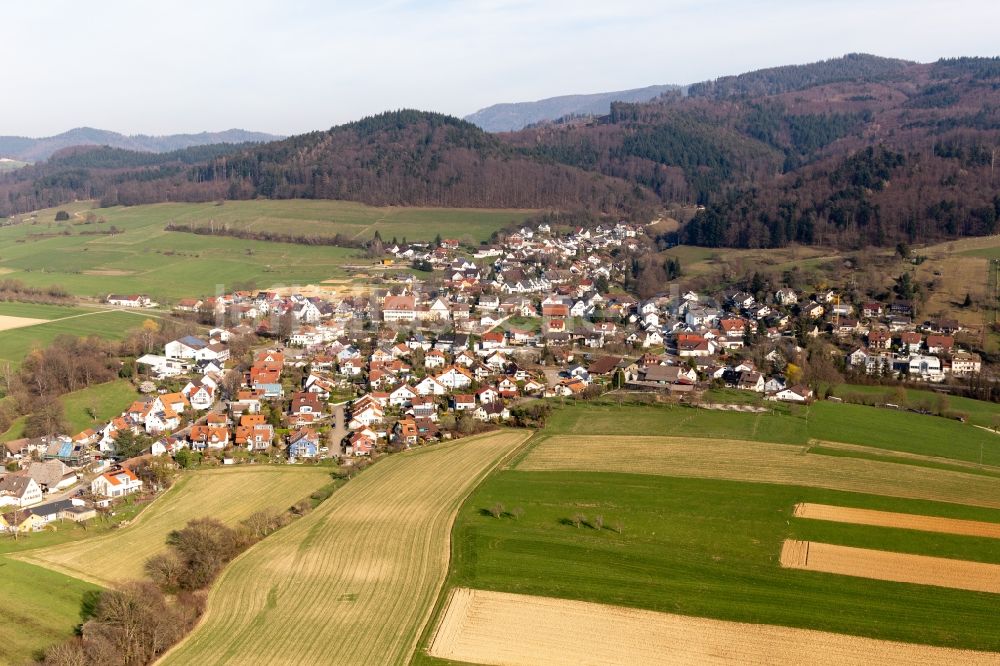 Luftaufnahme Sölden - Dorf - Ansicht am Schwarzwaldrand in Sölden im Bundesland Baden-Württemberg, Deutschland