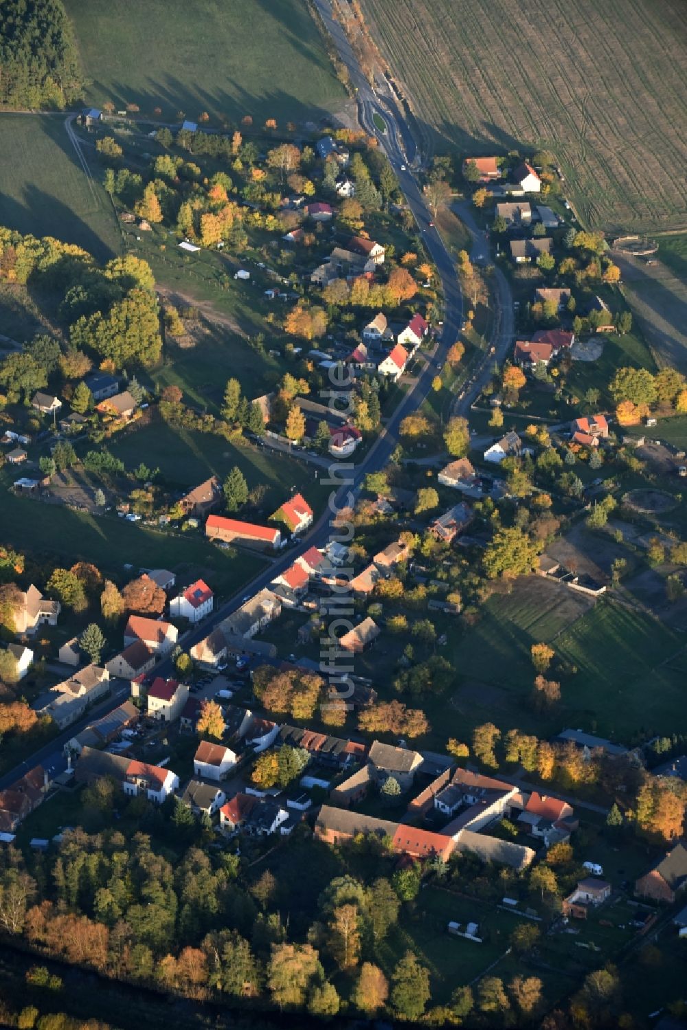 Stangenhagen von oben - Dorf - Ansicht von Stangenhagen im Bundesland Brandenburg