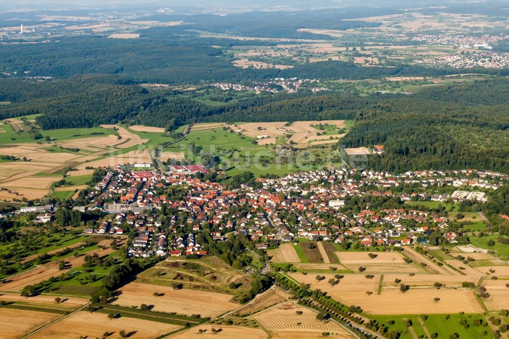 Stupferich aus der Vogelperspektive: Dorf - Ansicht in Stupferich im Bundesland Baden-Württemberg, Deutschland