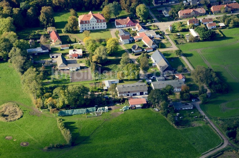 Luftaufnahme Udars - Dorf - Ansicht in Udars im Bundesland Mecklenburg-Vorpommern, Deutschland