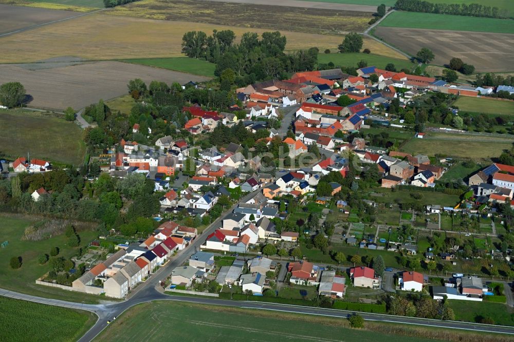 Luftbild Vahldorf - Dorf - Ansicht in Vahldorf im Bundesland Sachsen-Anhalt, Deutschland