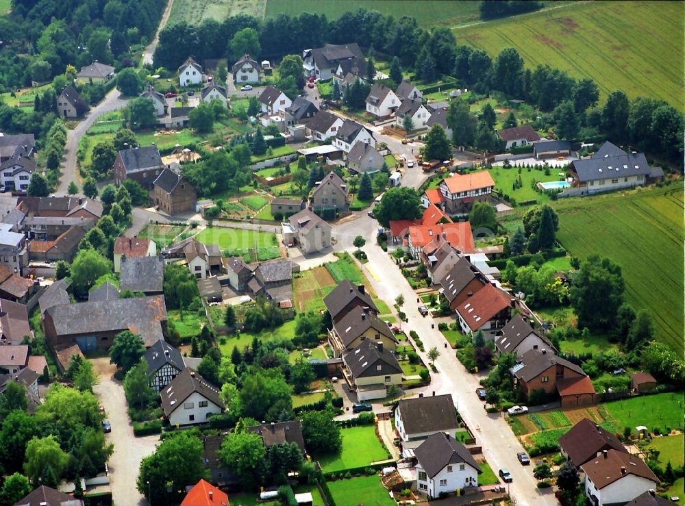Vettelhoven von oben - Dorf - Ansicht in Vettelhoven im Bundesland Rheinland-Pfalz, Deutschland
