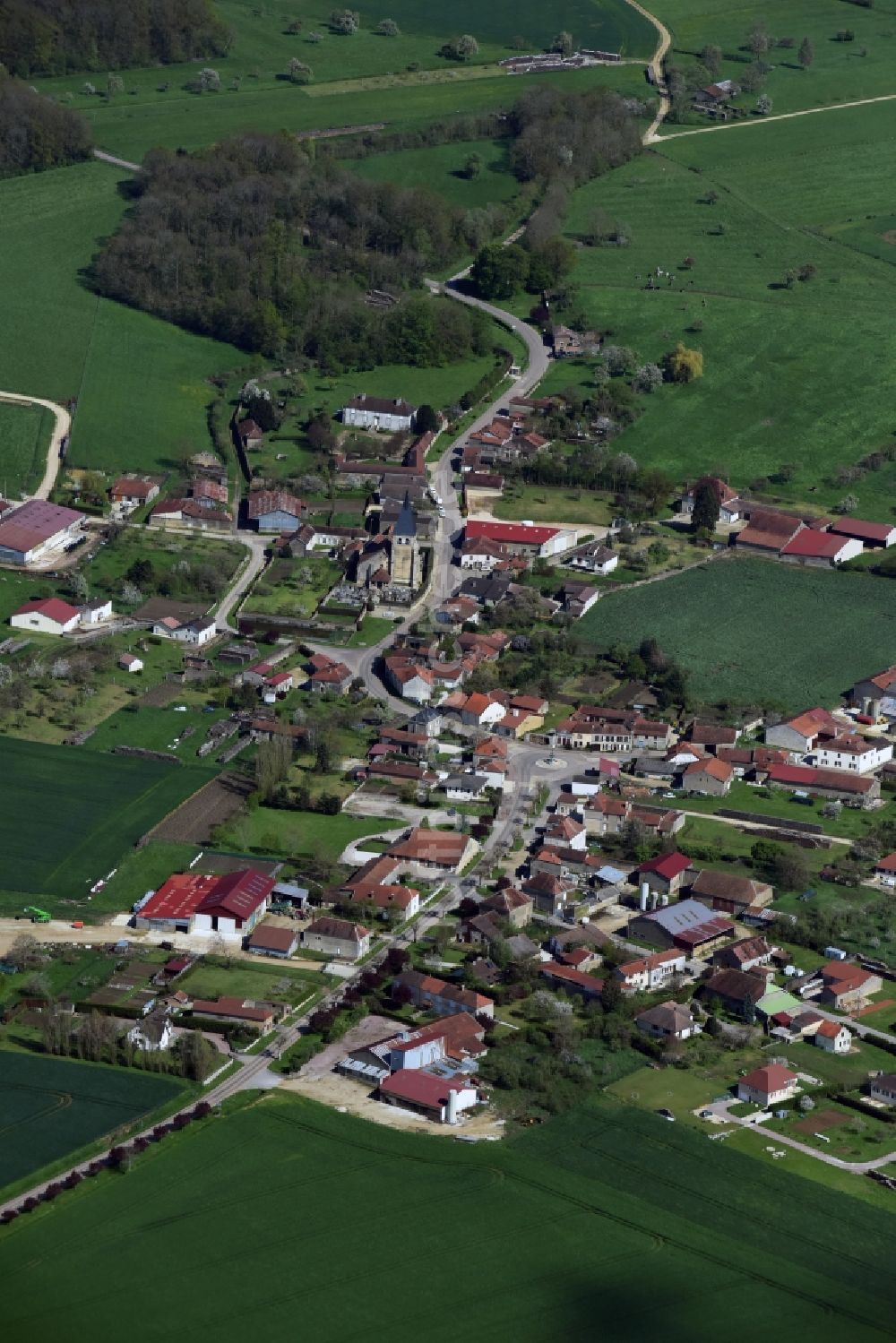 Ville-sur-Terre aus der Vogelperspektive: Dorf - Ansicht von Ville-sur-Terre in Alsace-Champagne-Ardenne-Lorraine, Frankreich