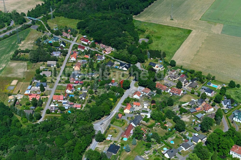 Weteritz aus der Vogelperspektive: Dorf - Ansicht in Weteritz im Bundesland Sachsen-Anhalt, Deutschland