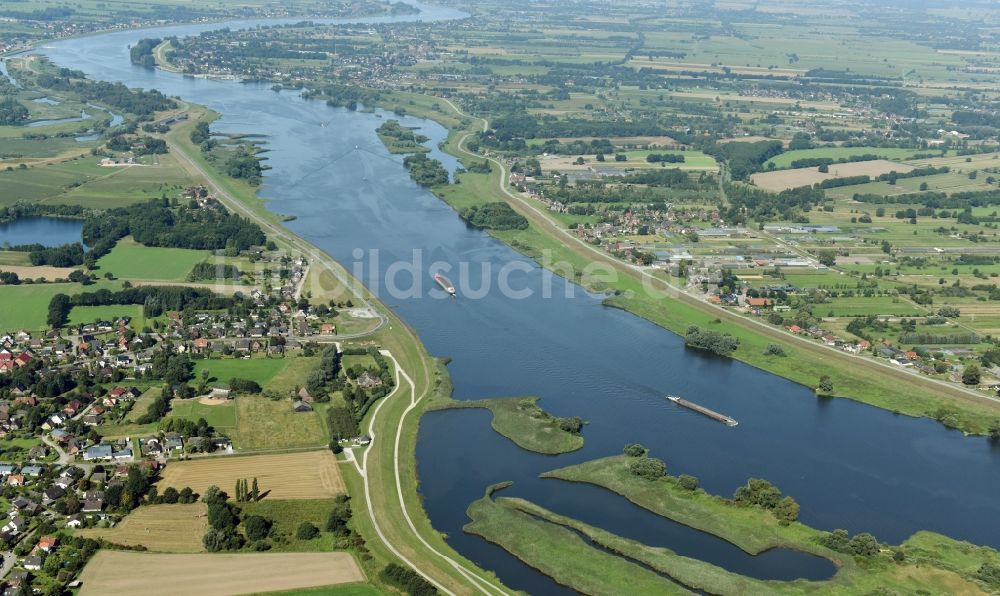 Winsen (Luhe) aus der Vogelperspektive: Dorf an den Fluss- Uferbereichen der Elbe in Winsen (Luhe)