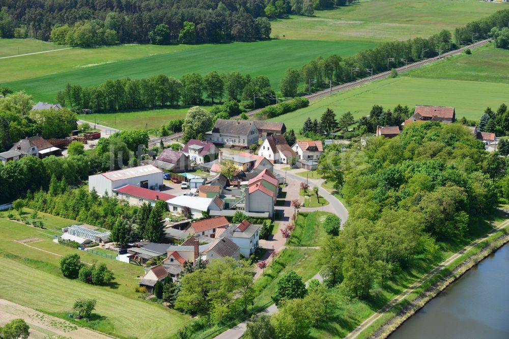 Luftbild Jerichow OT Kade - Dorf Kader Schleuse im Ortsteil Kade in Jerichow im Bundesland Sachsen-Anhalt