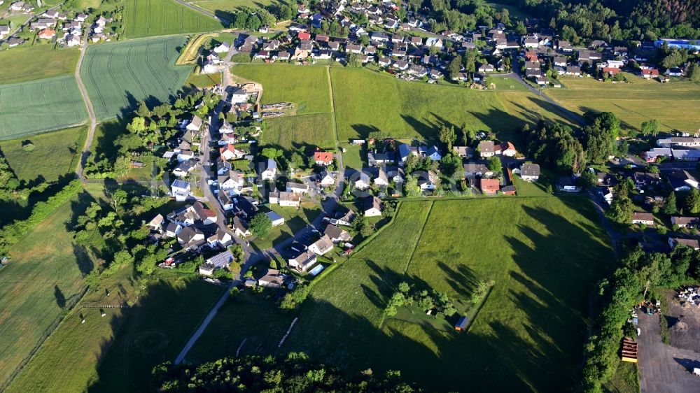 Luftaufnahme Breitscheid - Dorf Nassen im Bundesland Rheinland-Pfalz, Deutschland