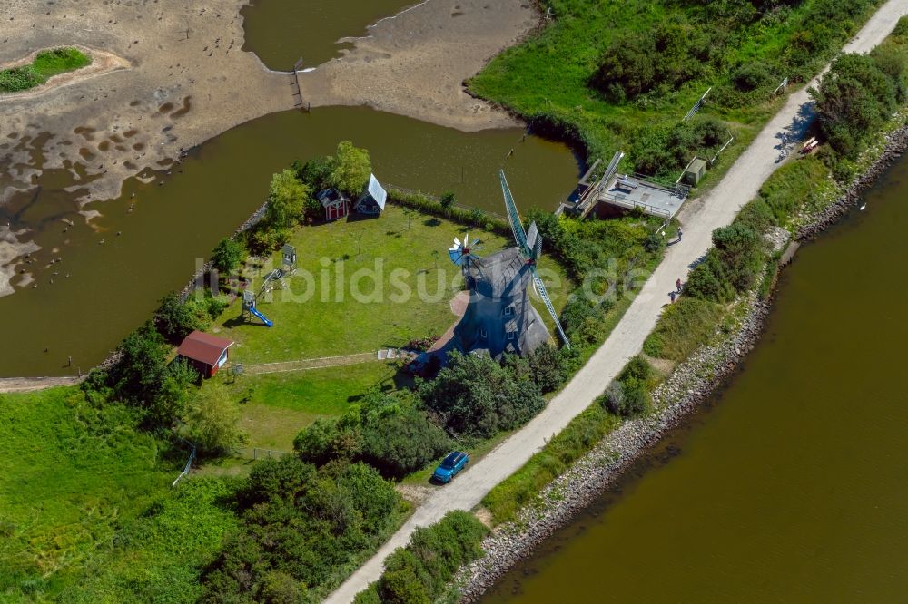 Luftbild Nieby - Dorf Nieby Mühle am Meeres- Küstenbereich der Ostsee im Bundesland Schleswig-Holstein