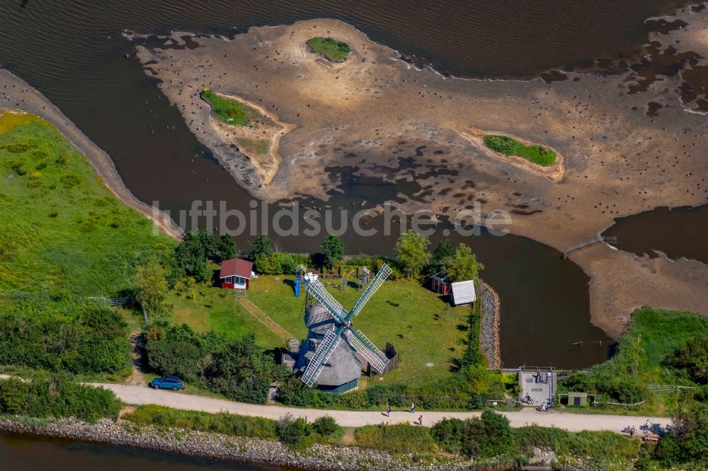 Luftaufnahme Nieby - Dorf Nieby Mühle am Meeres- Küstenbereich der Ostsee im Bundesland Schleswig-Holstein