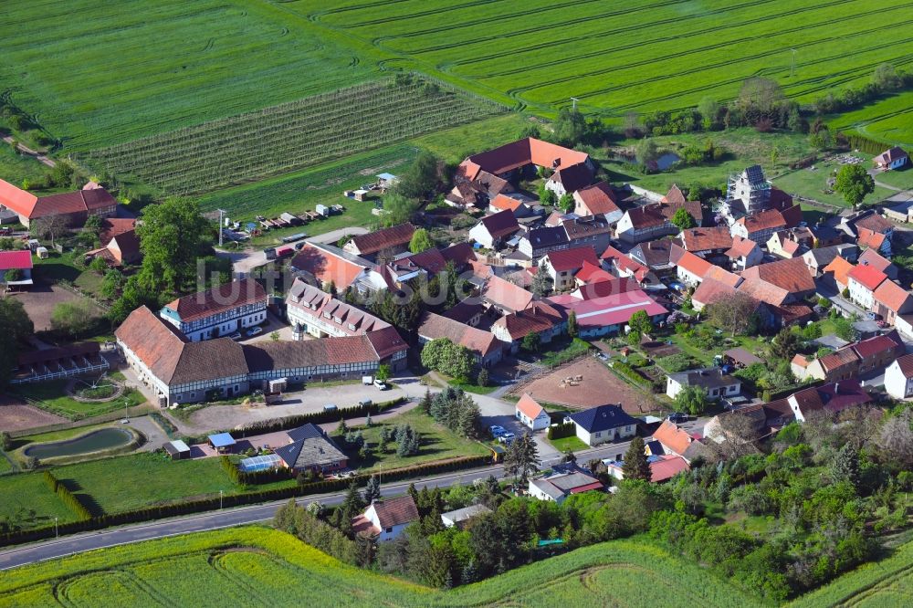 Luftaufnahme Drebsdorf - Dorfansicht in Drebsdorf im Bundesland Sachsen-Anhalt, Deutschland