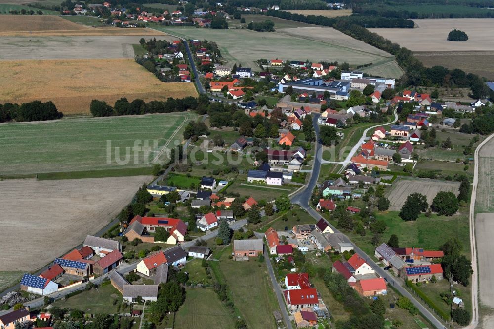 Luftbild Fröhden - Dorfansicht in Fröhden im Bundesland Brandenburg, Deutschland