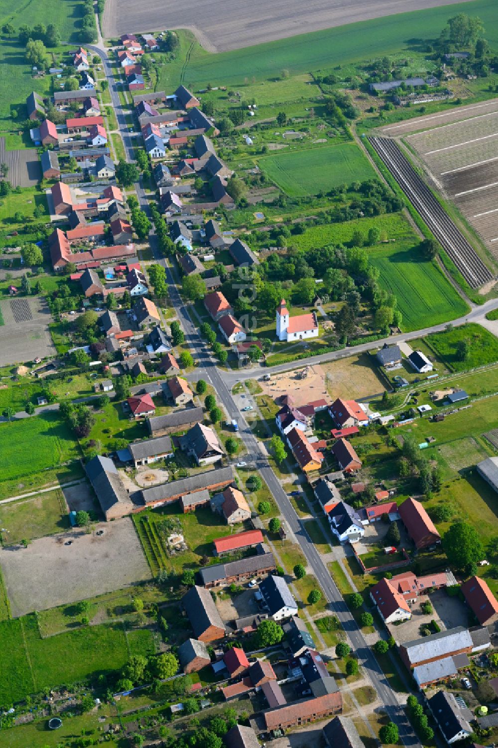 Luftaufnahme Sonnenberg - Dorfansicht in Sonnenberg im Bundesland Brandenburg, Deutschland