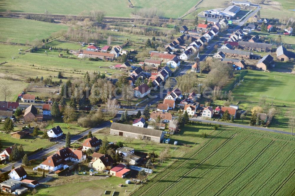 Luftaufnahme Altlüdersdorf - Dorfkern in Altlüdersdorf im Bundesland Brandenburg, Deutschland