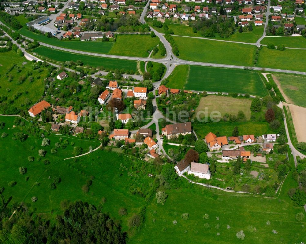 Luftbild Adelberg - Dorfkern am Feldrand in Adelberg im Bundesland Baden-Württemberg, Deutschland