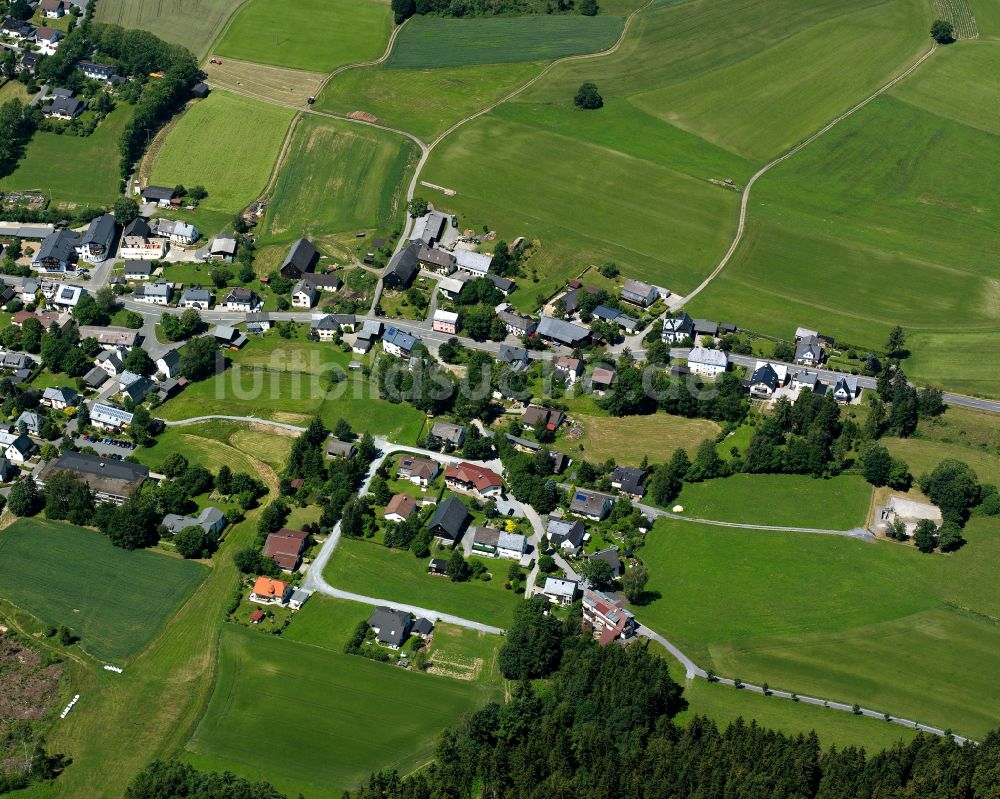 Luftbild Bobengrün - Dorfkern am Feldrand in Bobengrün im Bundesland Bayern, Deutschland
