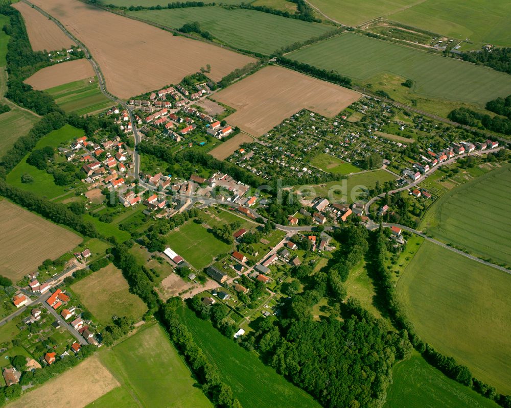 Canitz von oben - Dorfkern am Feldrand in Canitz im Bundesland Sachsen, Deutschland