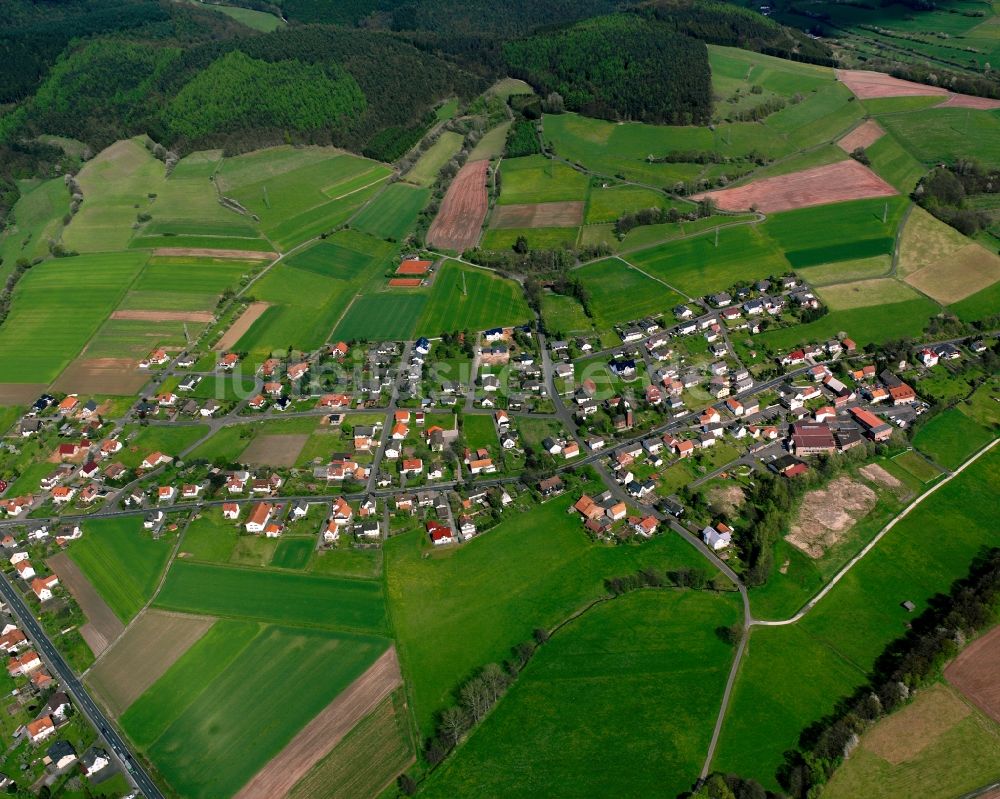 Luftbild Eitra - Dorfkern am Feldrand in Eitra im Bundesland Hessen, Deutschland