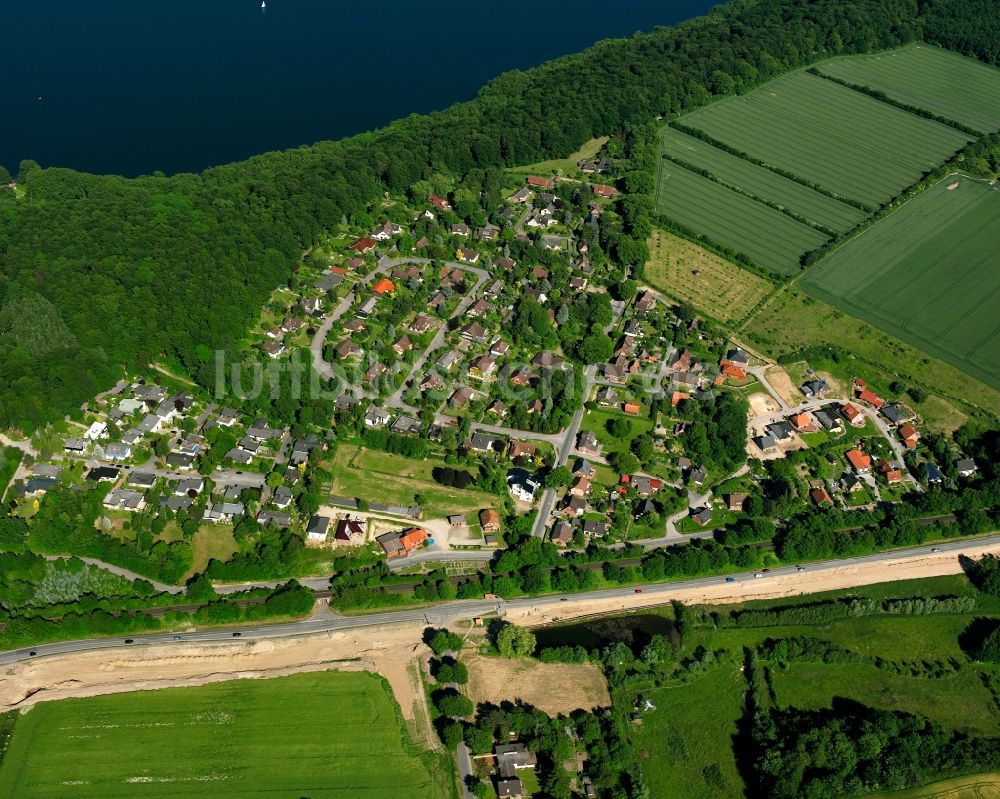 Luftbild Farchauer Mühle - Dorfkern am Feldrand in Farchauer Mühle im Bundesland Schleswig-Holstein, Deutschland