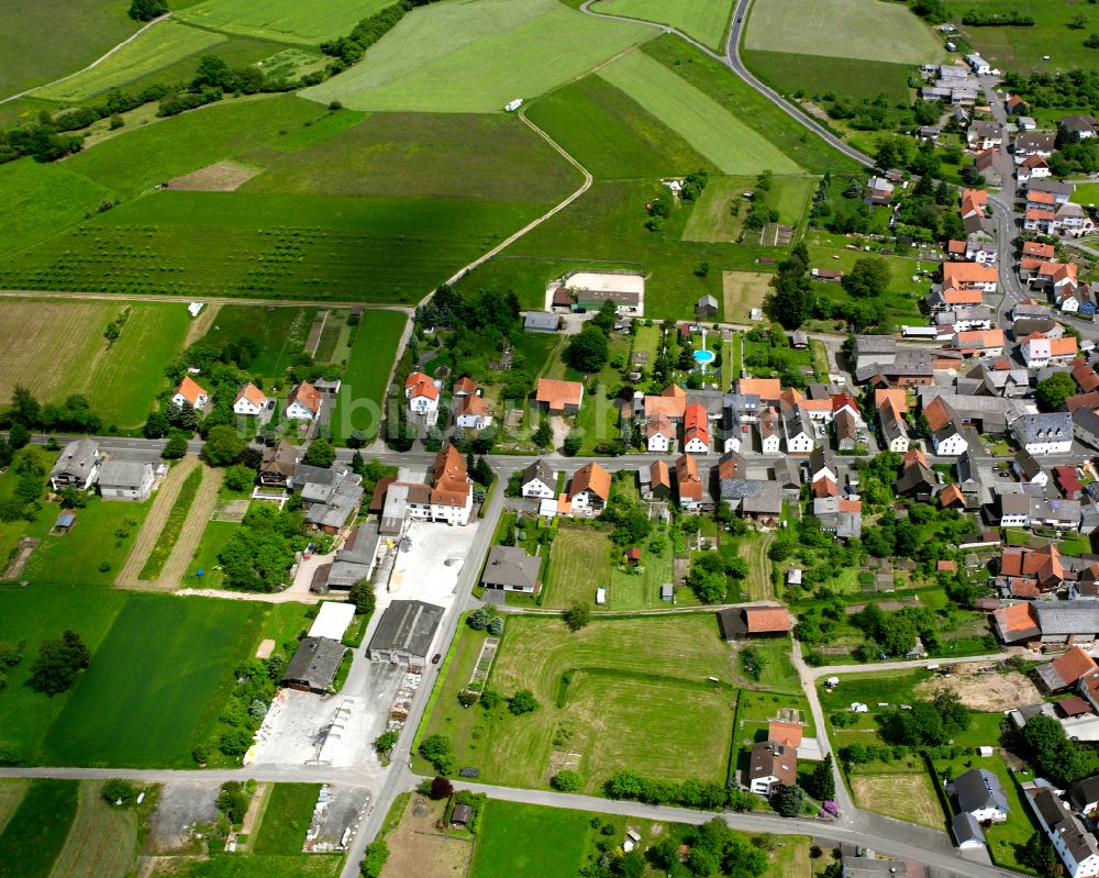 Luftbild Groß Eichen - Dorfkern am Feldrand in Groß Eichen im Bundesland Hessen, Deutschland
