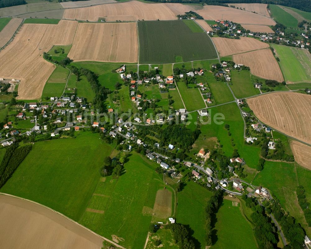Großvoigtsberg von oben - Dorfkern am Feldrand in Großvoigtsberg im Bundesland Sachsen, Deutschland