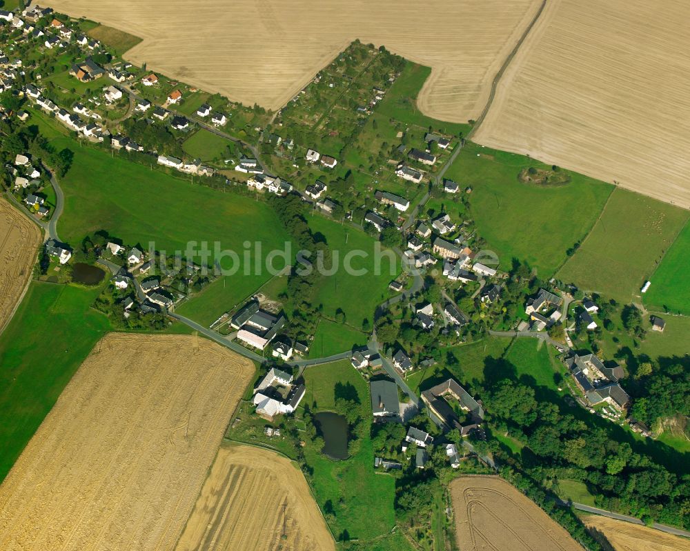 Luftbild Göttendorf - Dorfkern am Feldrand in Göttendorf im Bundesland Thüringen, Deutschland