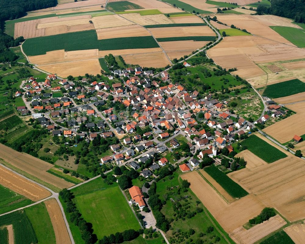 Luftbild Gundelsheim - Dorfkern am Feldrand in Gundelsheim im Bundesland Baden-Württemberg, Deutschland