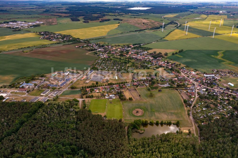 Luftaufnahme Heinersdorf - Dorfkern am Feldrand in Heinersdorf im Bundesland Brandenburg, Deutschland