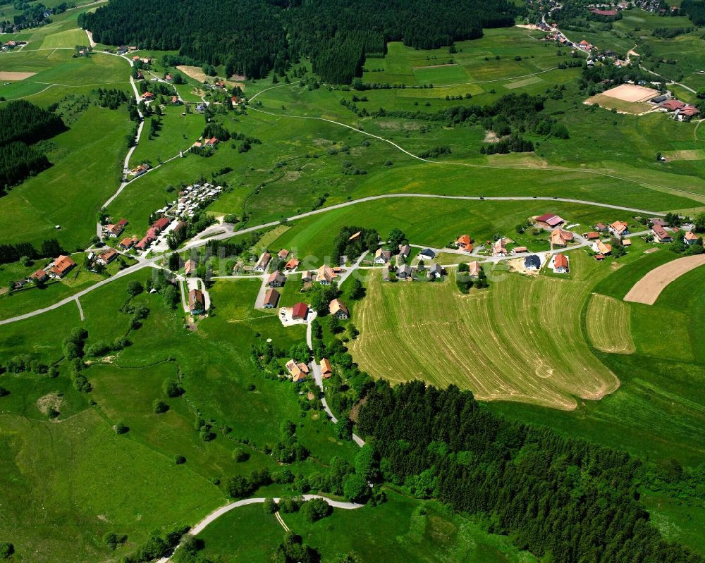Luftaufnahme Herrischried - Dorfkern am Feldrand in Herrischried im Bundesland Baden-Württemberg, Deutschland