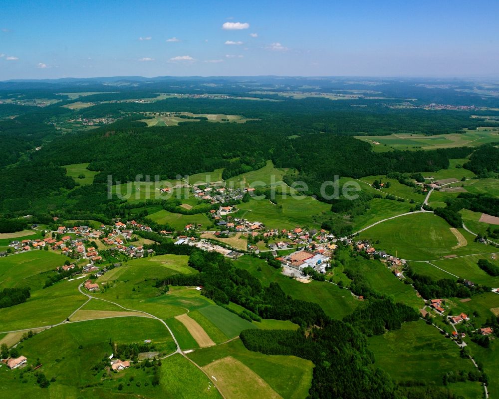 Luftaufnahme Hottingen - Dorfkern am Feldrand in Hottingen im Bundesland Baden-Württemberg, Deutschland