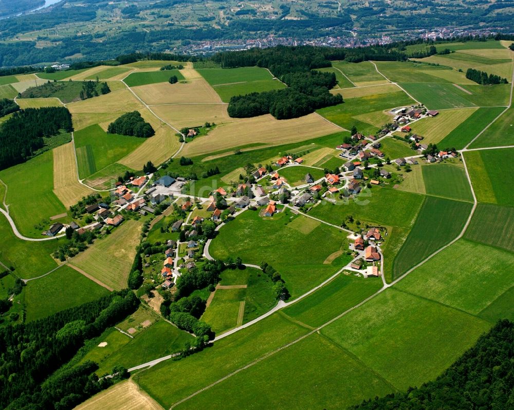 Luftaufnahme Hütten - Dorfkern am Feldrand in Hütten im Bundesland Baden-Württemberg, Deutschland