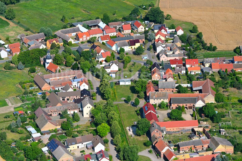 Luftaufnahme Kemberg - Dorfkern am Feldrand in Kemberg im Bundesland Sachsen-Anhalt, Deutschland