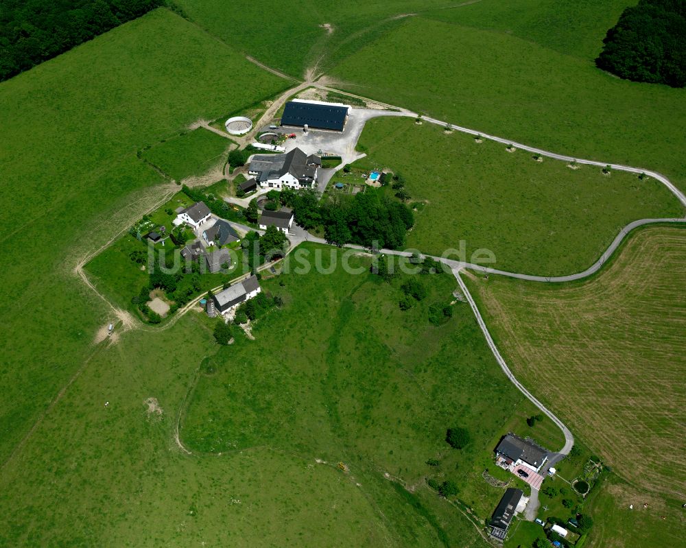 Luftbild Kierspe - Dorfkern am Feldrand in Kierspe im Bundesland Nordrhein-Westfalen, Deutschland
