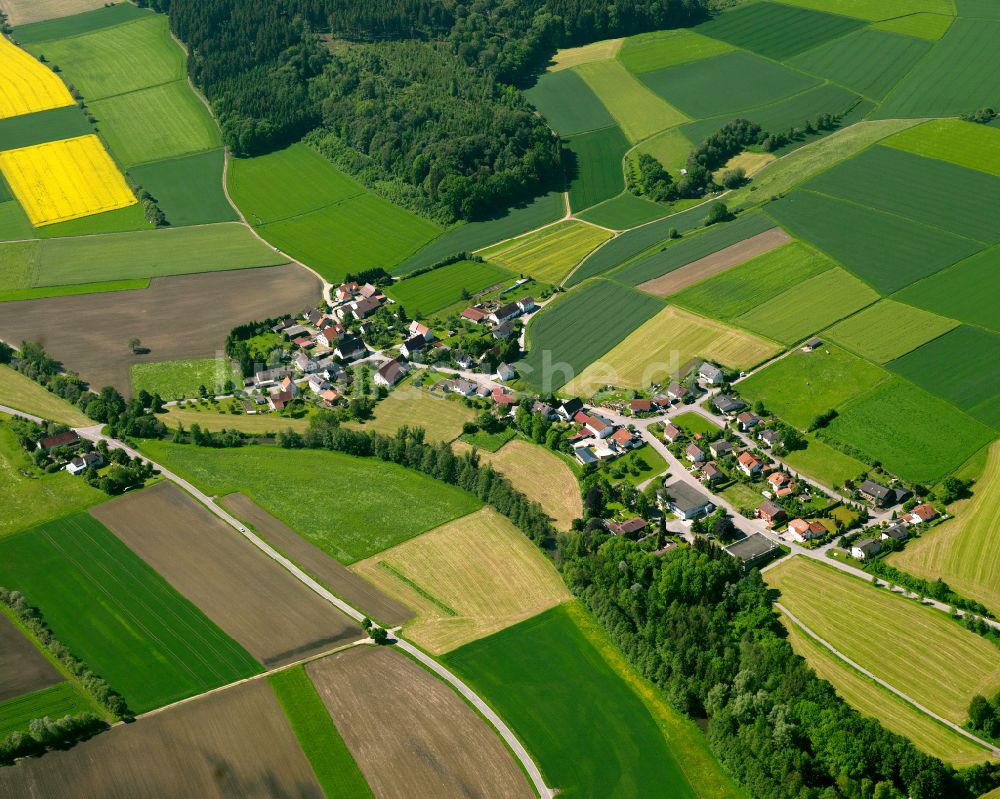 Luftbild Kleinschafhausen - Dorfkern am Feldrand in Kleinschafhausen im Bundesland Baden-Württemberg, Deutschland