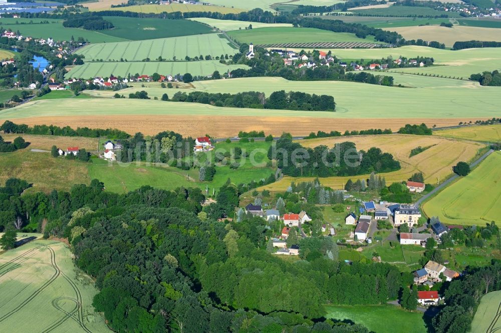 Korpitzsch aus der Vogelperspektive: Dorfkern am Feldrand in Korpitzsch im Bundesland Sachsen, Deutschland