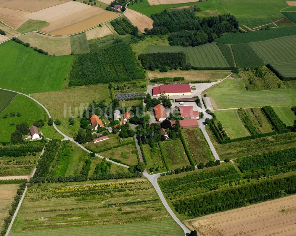 Krumbach aus der Vogelperspektive: Dorfkern am Feldrand in Krumbach im Bundesland Baden-Württemberg, Deutschland