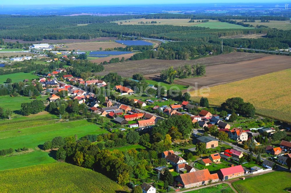 Luftaufnahme Liebenthal - Dorfkern am Feldrand in Liebenthal im Bundesland Brandenburg, Deutschland