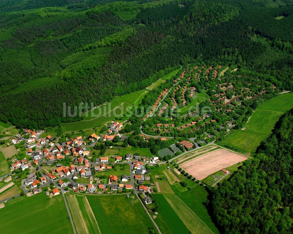 Luftbild Machtlos - Dorfkern am Feldrand in Machtlos im Bundesland Hessen, Deutschland