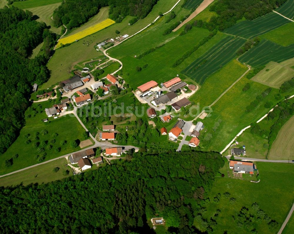 Luftbild Mühlhausen im Täle - Dorfkern am Feldrand in Mühlhausen im Täle im Bundesland Baden-Württemberg, Deutschland