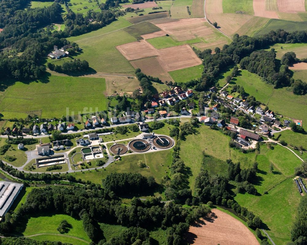 Michelstadt aus der Vogelperspektive: Dorfkern am Feldrand in Michelstadt im Bundesland Hessen, Deutschland