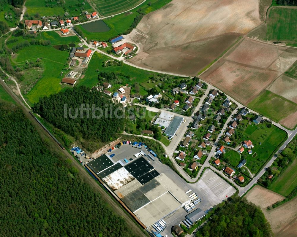 Milmersdorf von oben - Dorfkern am Feldrand in Milmersdorf im Bundesland Bayern, Deutschland