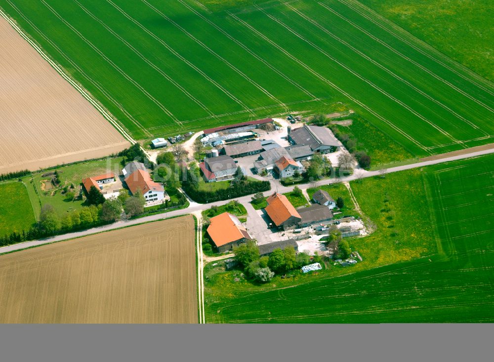 Märkleshöfe aus der Vogelperspektive: Dorfkern am Feldrand in Märkleshöfe im Bundesland Baden-Württemberg, Deutschland