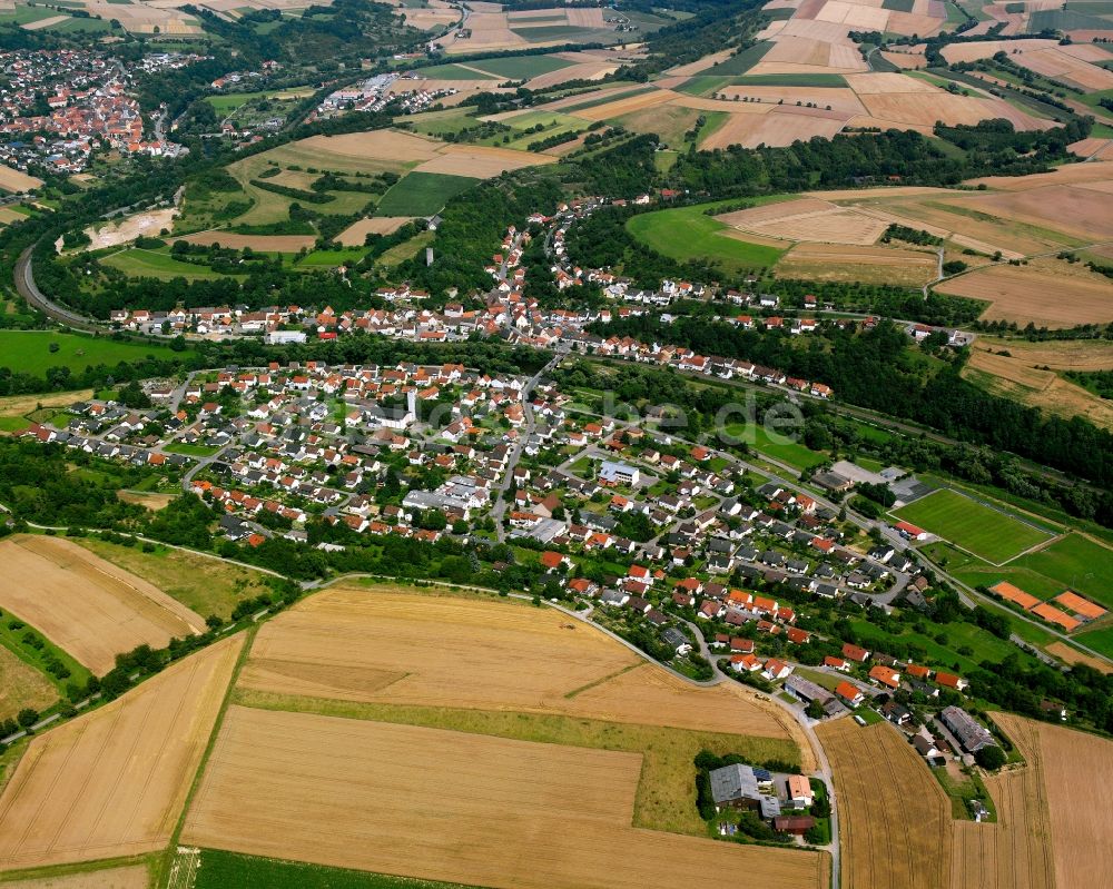 Neudenau von oben - Dorfkern am Feldrand in Neudenau im Bundesland Baden-Württemberg, Deutschland