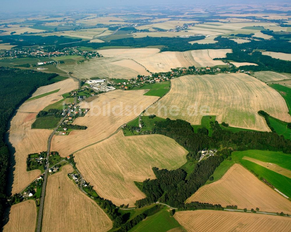 Luftaufnahme Obergruna - Dorfkern am Feldrand in Obergruna im Bundesland Sachsen, Deutschland