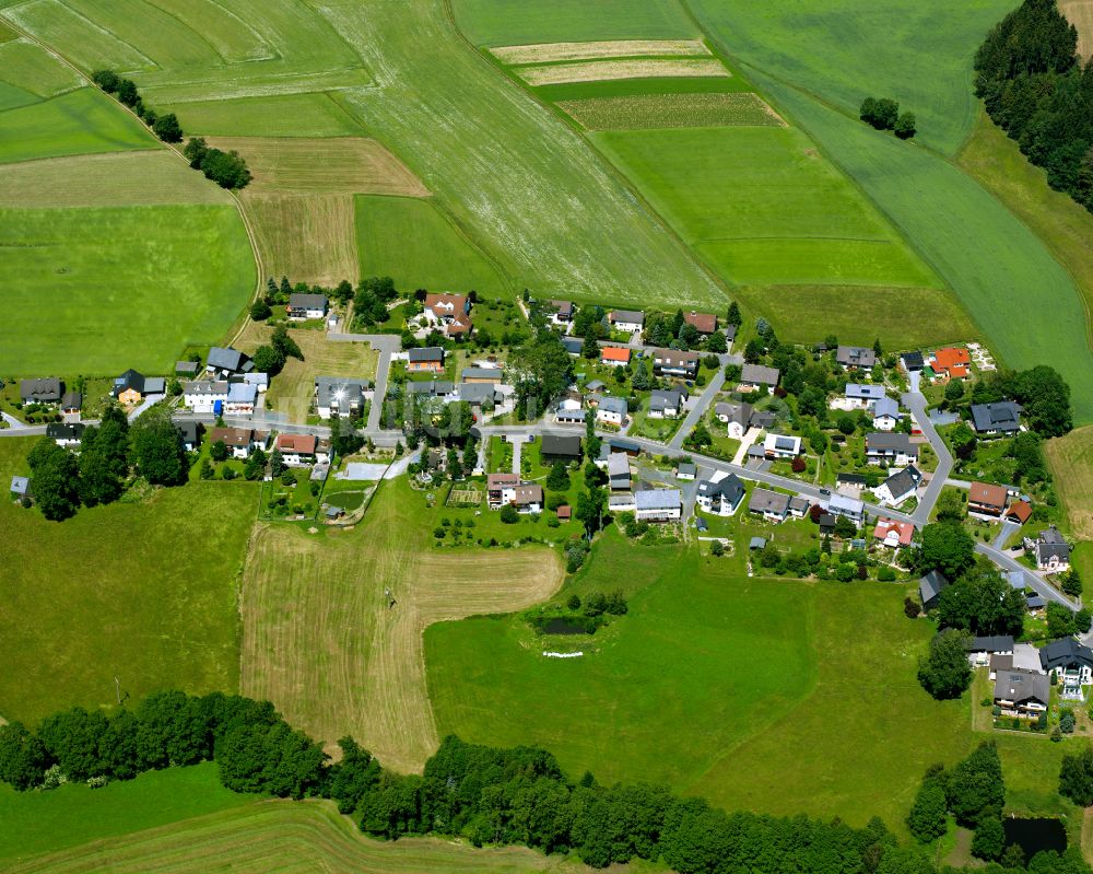 Luftaufnahme Obersteben - Dorfkern am Feldrand in Obersteben im Bundesland Bayern, Deutschland