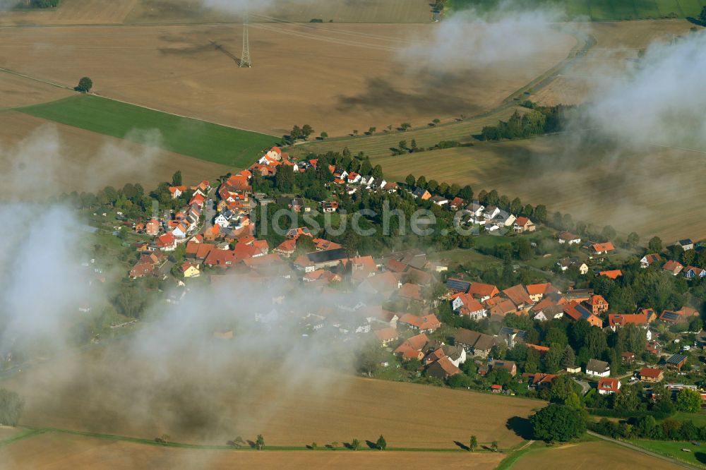 Luftbild Orxhausen - Dorfkern am Feldrand in Orxhausen im Bundesland Niedersachsen, Deutschland