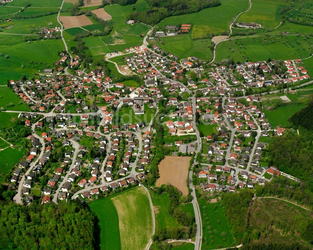 Luftaufnahme Reichenbach - Dorfkern am Feldrand in Reichenbach im Bundesland Baden-Württemberg, Deutschland