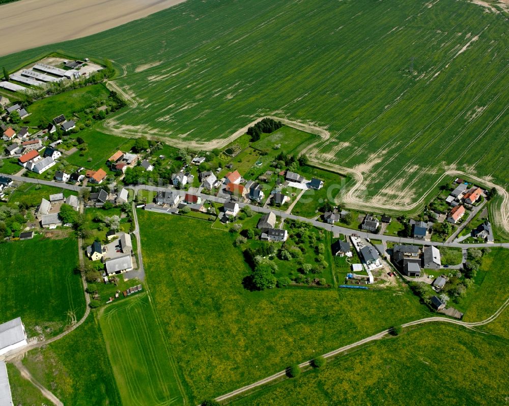 Luftbild Röhrsdorf - Dorfkern am Feldrand in Röhrsdorf im Bundesland Sachsen, Deutschland