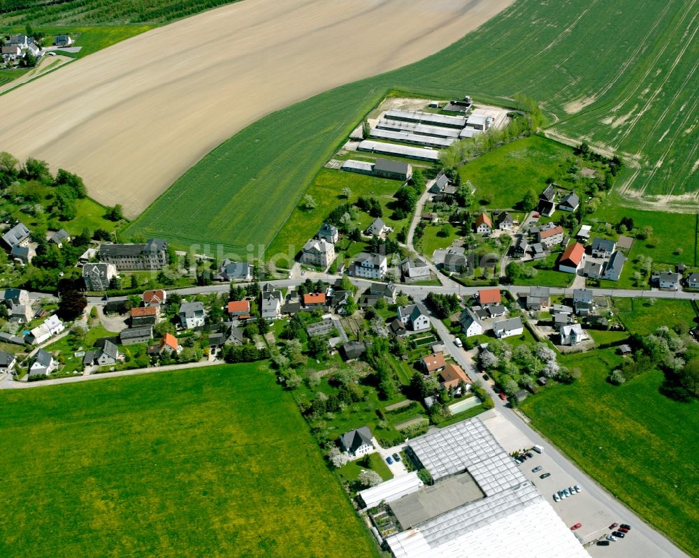 Luftaufnahme Röhrsdorf - Dorfkern am Feldrand in Röhrsdorf im Bundesland Sachsen, Deutschland