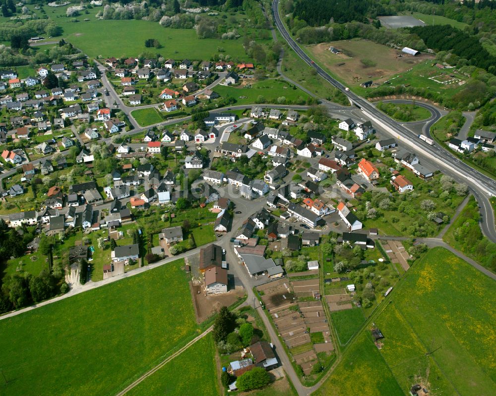 Luftbild Roth - Dorfkern am Feldrand in Roth im Bundesland Hessen, Deutschland